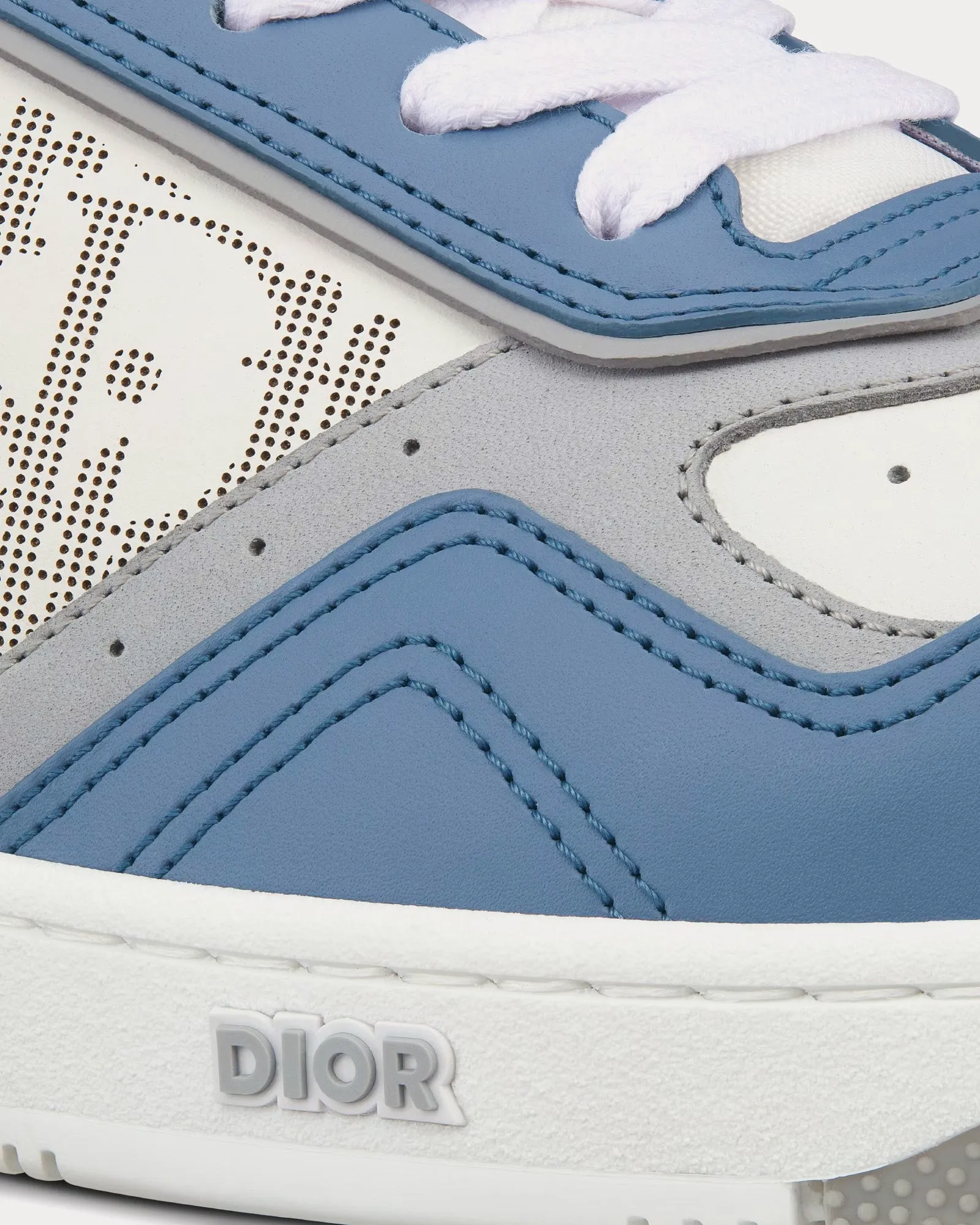 B27 Blue and White Smooth Calfskin with White Dior Oblique Galaxy Leather Low Top Sneakers